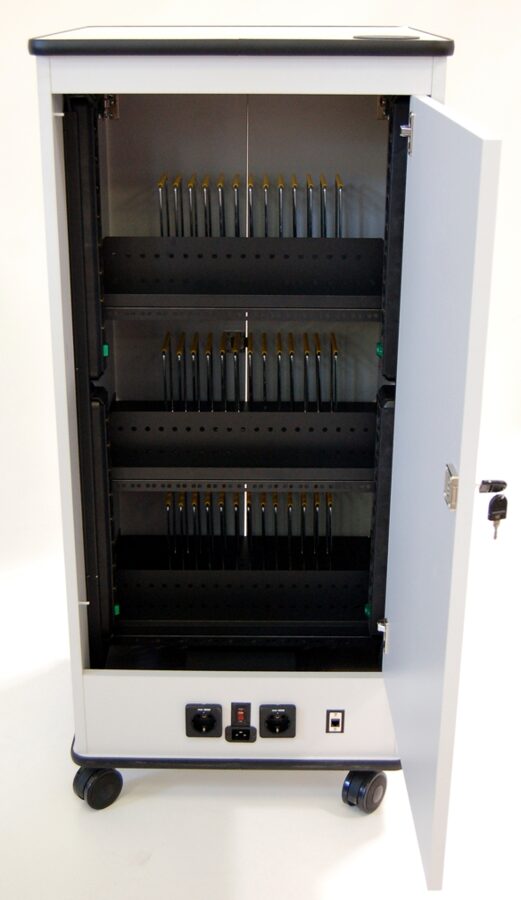 Portatīvo datoru uzlādes skapis Vega 32T/24NB (koka, 32 planšetēm vai ChromeBook/24 portatīvajiem datoriem)